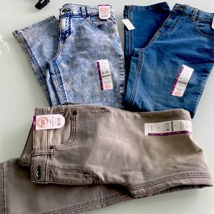 3 new pair of slim cut jeans